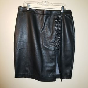 NWOT H&M Faux Leather Skirt